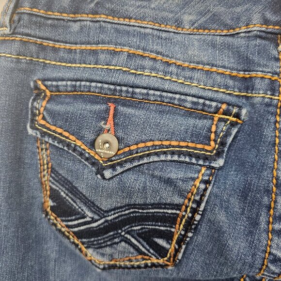 UNIONBAY Blue Y2K True Boot Cut Distressed Low-Rise Jeans 3 - Picture 8 of 13